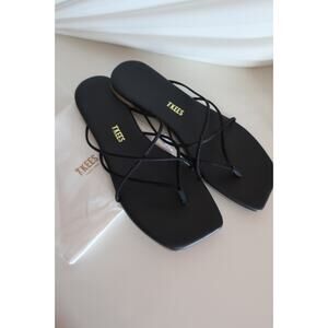 TKEES Square Toe Elle Black size 9 B (M) Leather flat strappy sandals